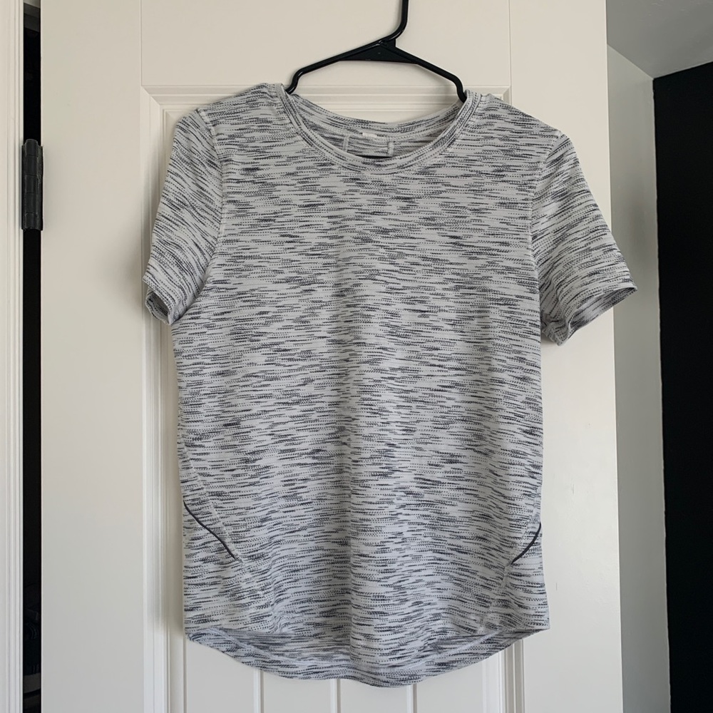 Lululemon top